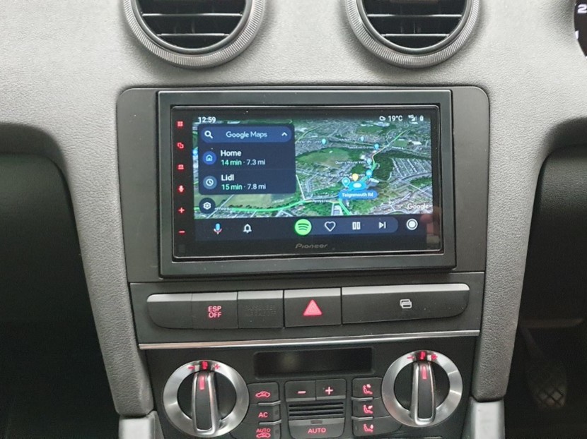 Audi A3 radio